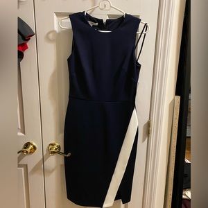Maggy London Navy Blue Scuba Dress w White Stripe & Small Slit